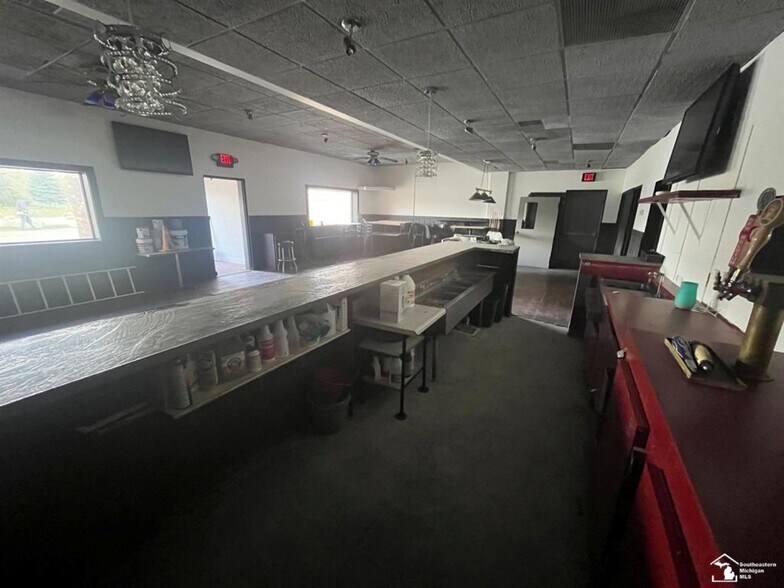 More Photos Of 1090 N Dixie Hwy, Monroe Restaurant For Sale