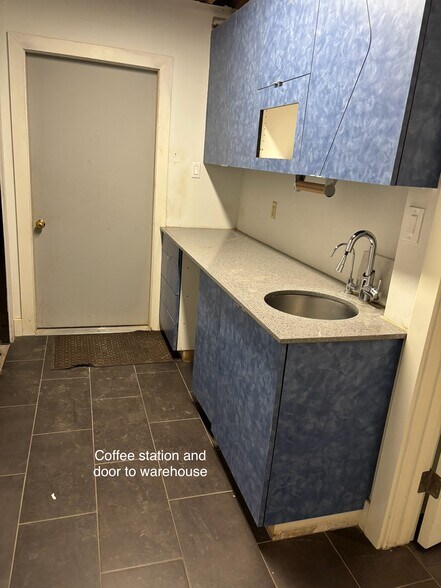 More Photos Of 4358-4362 Centergate St, San Antonio Loft Creative Space For Lease