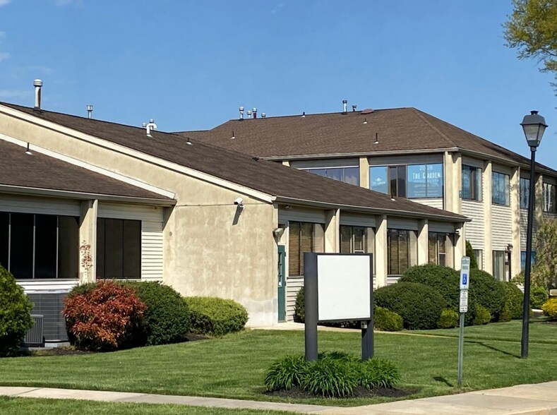 More Photos Of 105 Kings Way W, Sewell Medical For Lease