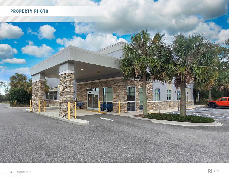 More Photos Of 1211 Saint Johns Bluff Rd N, Jacksonville Freestanding For Sale