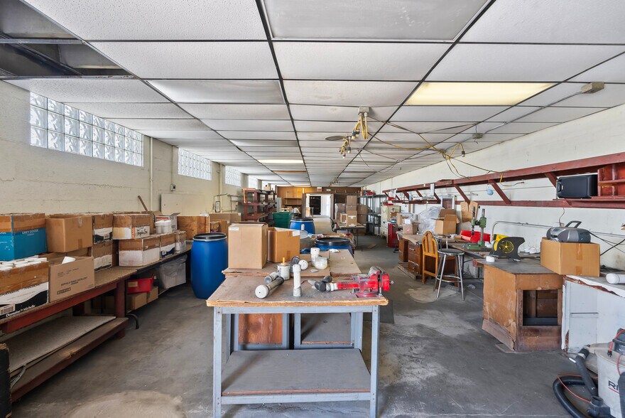 More Photos Of 950 SW 12th Ave, Pompano Beach Manufacturing For Sale