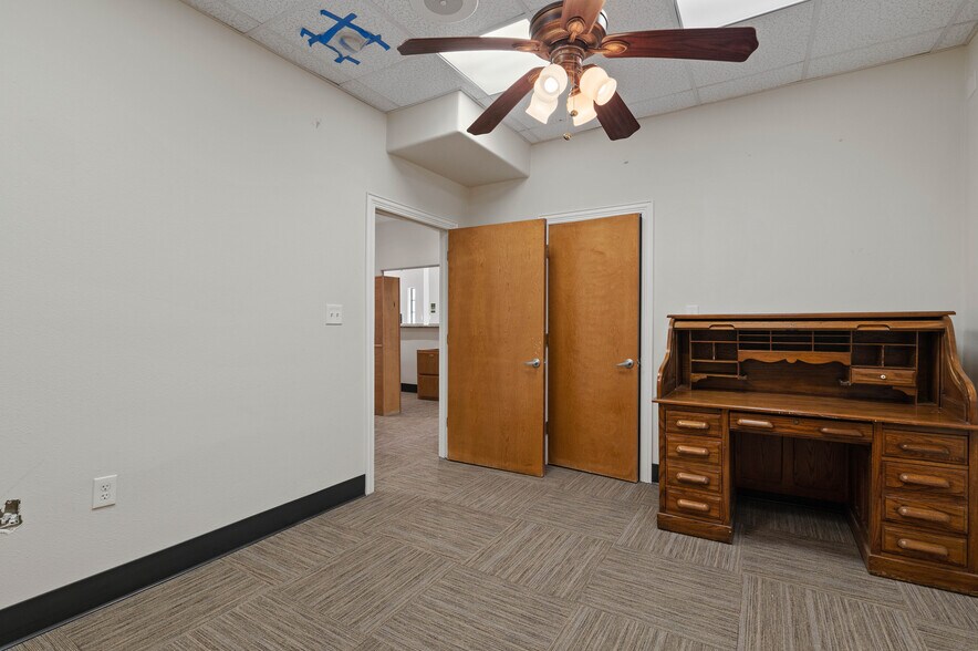 More Photos Of 3605 Interstate 30, Mesquite Medical For Lease
