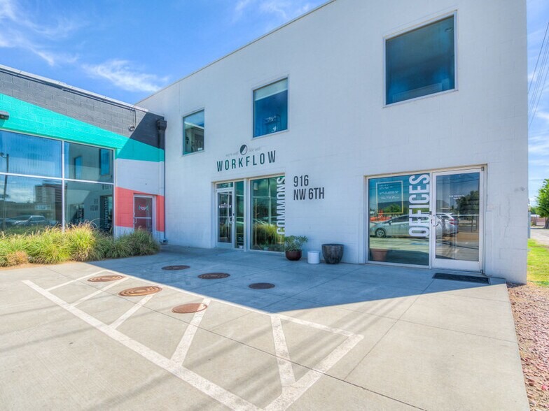 More Photos Of 916 NW 6th St, Oklahoma City Storefront Retail Office For Sale