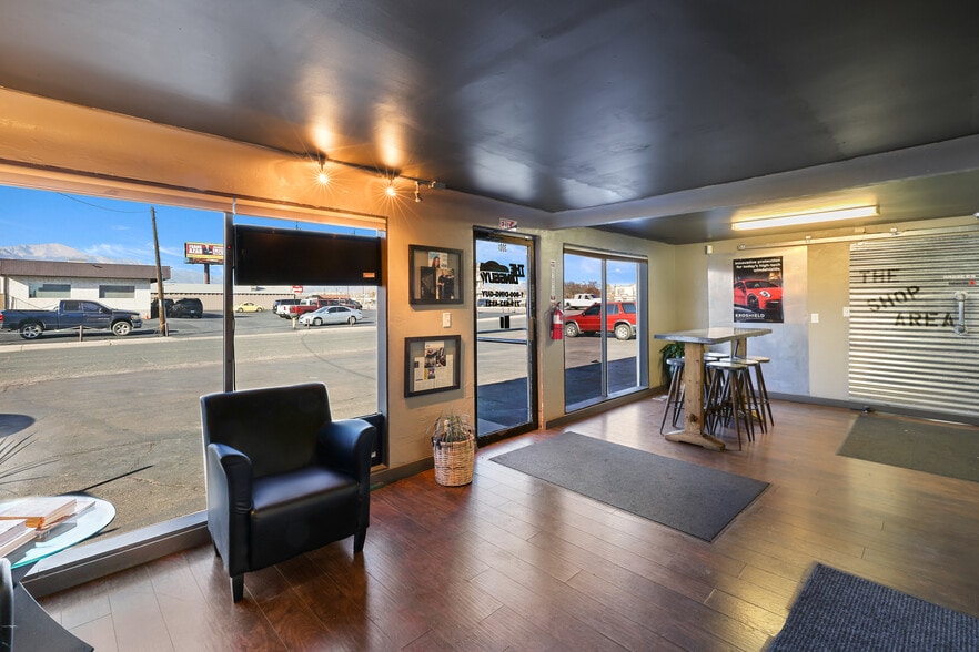 More Photos Of 3001 E Platte Ave, Colorado Springs Service For Sale