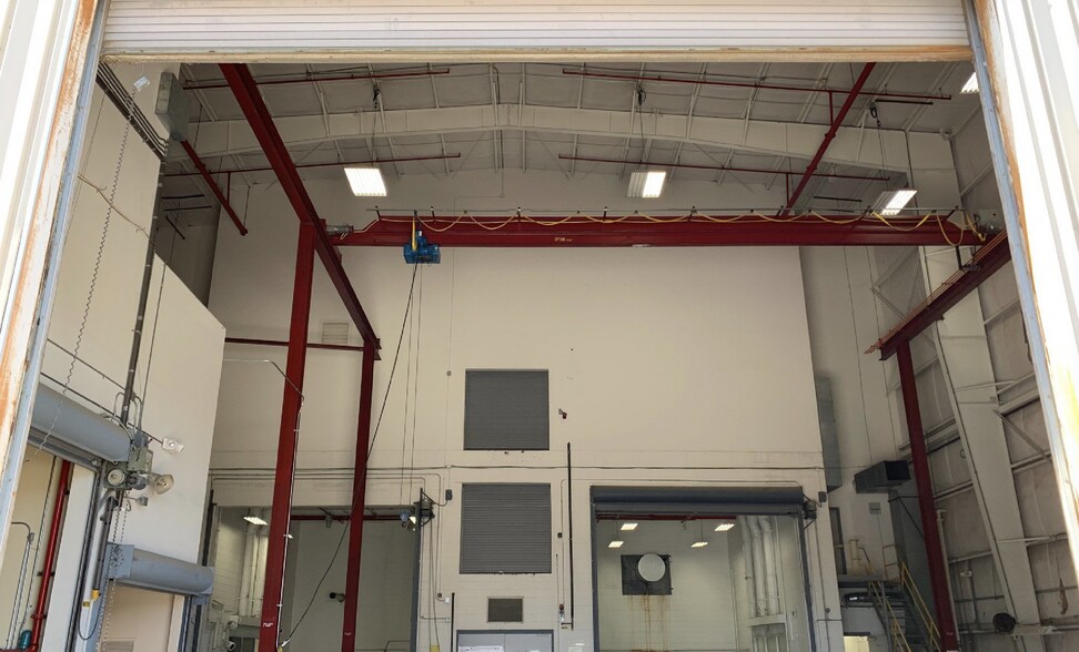 More Photos Of 140 Sparkman Dr NW, Huntsville Warehouse For Sale