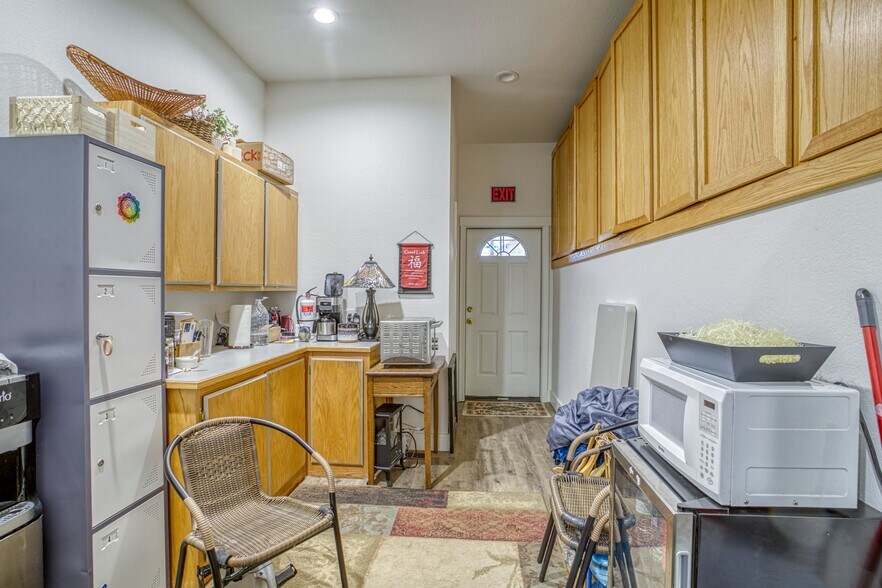 More Photos Of 452 Pagosa St, Pagosa Springs General Retail For Sale