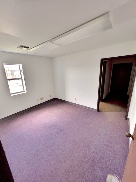 More Photos Of 1400 Lera, Weatherford Medical For Sale