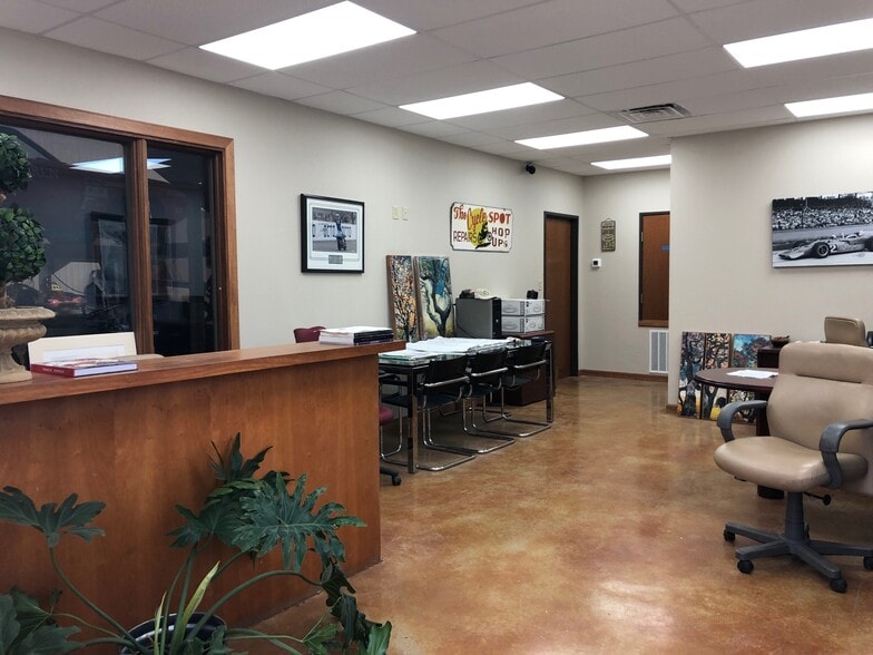 More Photos Of 12701 Lowden Ln, Manchaca Unknown For Lease