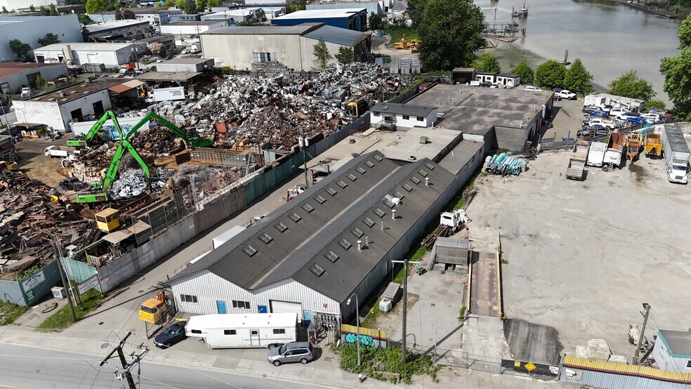More Photos Of 11951 Mitchell Rd, Richmond Warehouse For Lease