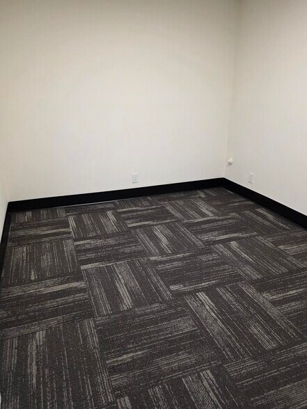 More Photos Of 17871 Santiago Blvd, Orange Medical For Lease