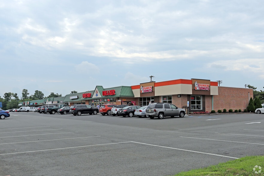 More Photos Of 2077-2099 E Marlton Pike, Cherry Hill Unknown For Lease