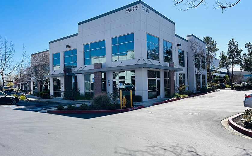 More Photos Of 2720-2734 Bayview Dr, Fremont Research And Development For Lease
