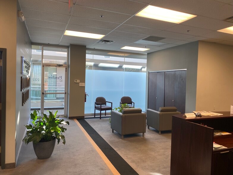 More Photos Of 3445 Winton Pl, Rochester Showroom For Lease