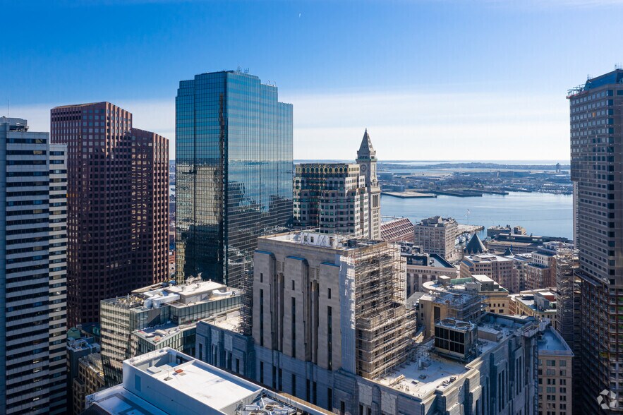 More Photos Of 33 Arch St, Boston Office For Lease