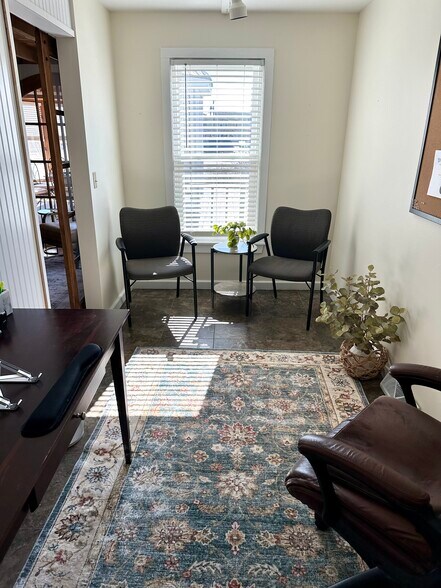 More Photos Of 708 Chicago St, Manitowoc General Retail For Sale