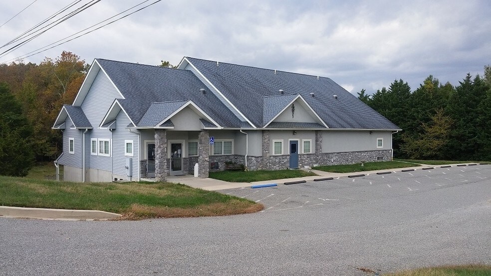 Primary Photo Of 1657 Turkey Point Rd, North East Medical For Lease