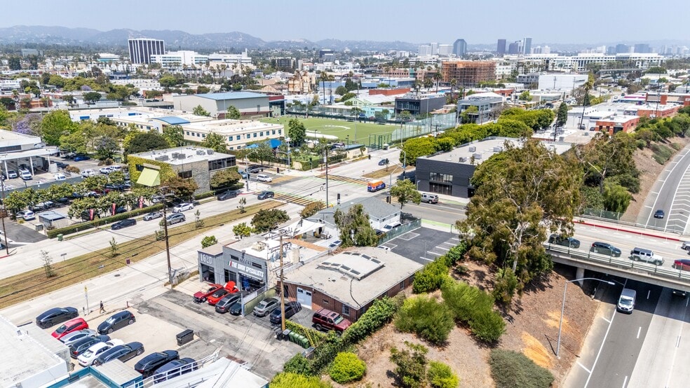 More Photos Of 1714 17th St, Santa Monica Medical For Lease