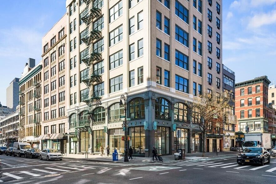 More Photos Of 161 Grand St, New York Apartments For Lease