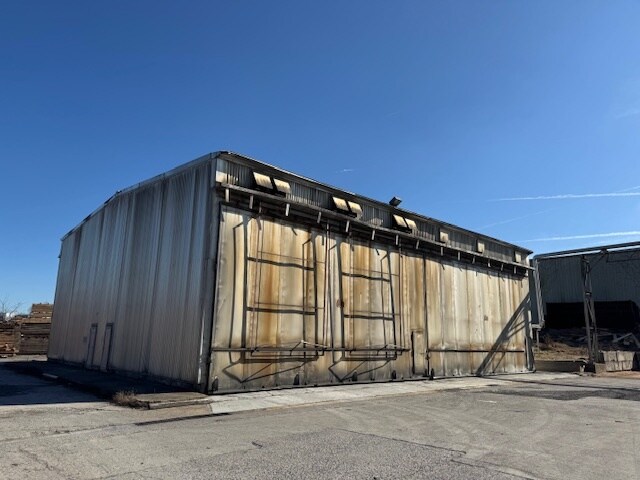 More Photos Of 272 Mule Academy Rd, Fishersville Flex For Sale