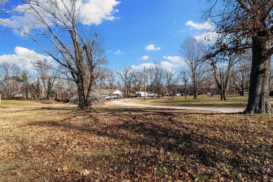 More Photos Of 804 NE J St, Bentonville Land For Sale