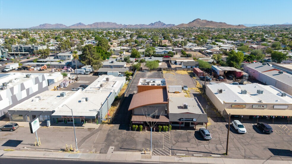 More Photos Of 2827 E Bell Rd, Phoenix Restaurant For Sale