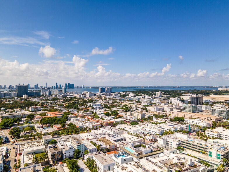 More Photos Of 1435 Collins Ave, Miami Beach Hotel For Lease