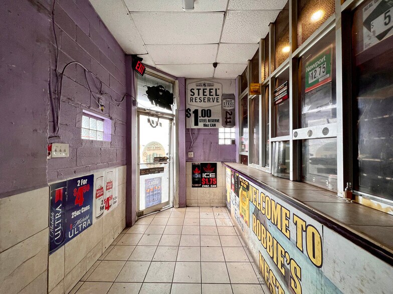 More Photos Of 2250 E North Ave, Baltimore Storefront Retail Residential For Sale