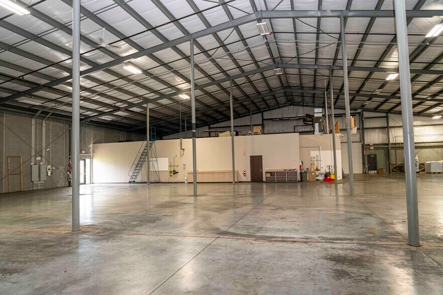 More Photos Of 1110 Aries Dr, Lincoln Industrial For Sale