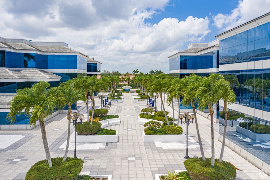 More Photos Of 7284 W Palmetto Park Rd, Boca Raton Unknown For Lease