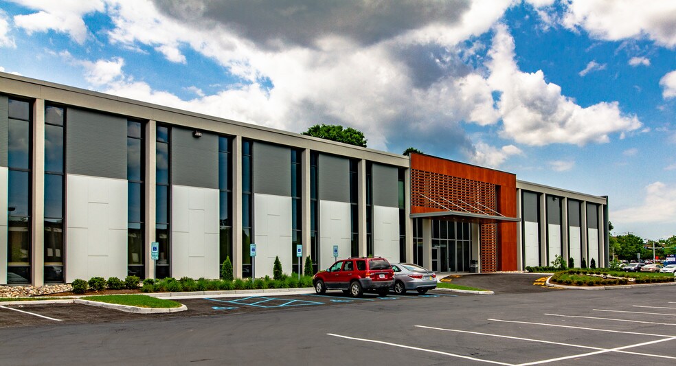 More Photos Of 6387 Center Dr, Norfolk Unknown For Lease