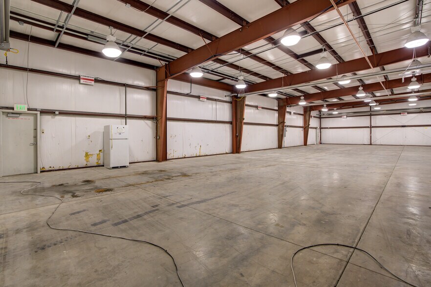 More Photos Of 5739 Observation Ct, Colorado Springs Warehouse For Lease