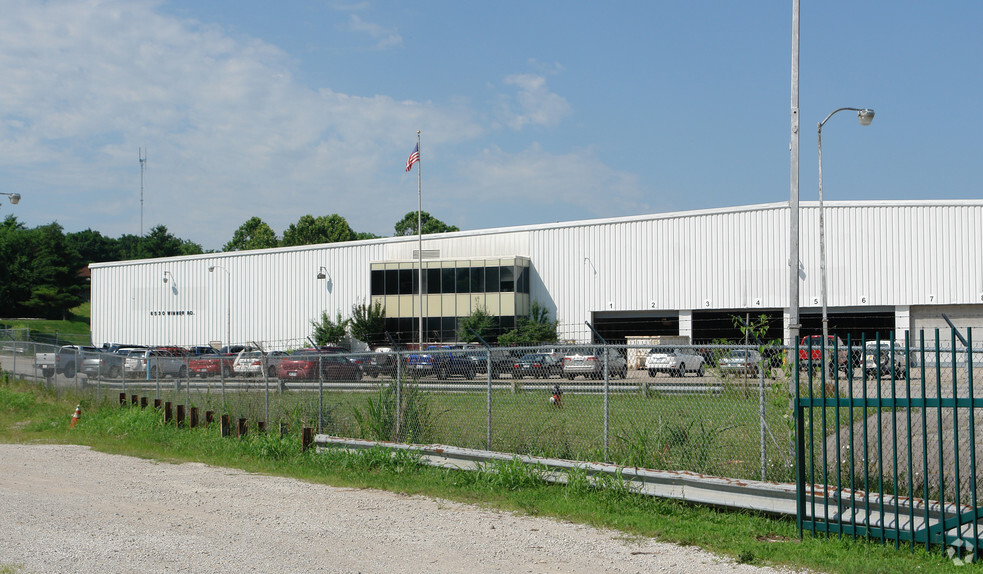 Primary Photo Of 6520-6530 Winner Rd, Kansas City Warehouse For Lease