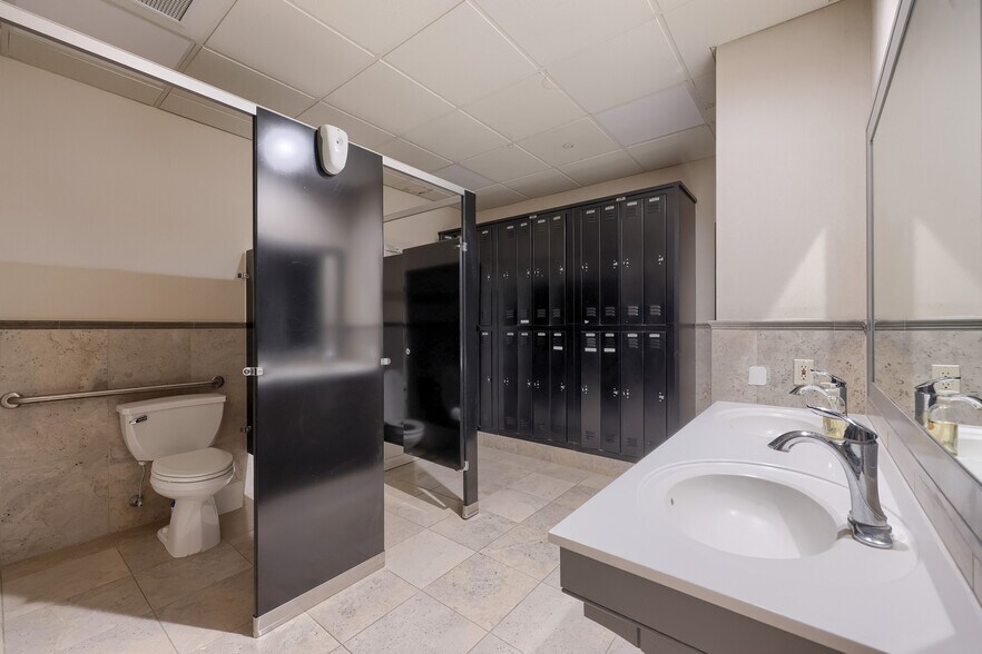 More Photos Of 709 Hartman Station Rd, Lancaster Loft Creative Space For Lease