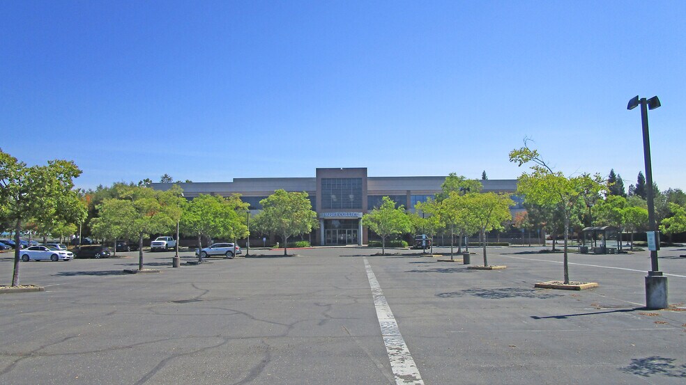 More Photos Of 3035 Cleveland Ave, Santa Rosa Office For Lease