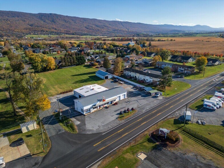 More Photos Of 9800 S Congress St, New Market Auto Repair For Sale