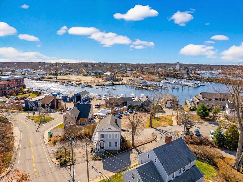 More Photos Of 3 Fort Rachel Pl, Mystic Office Residential For Lease