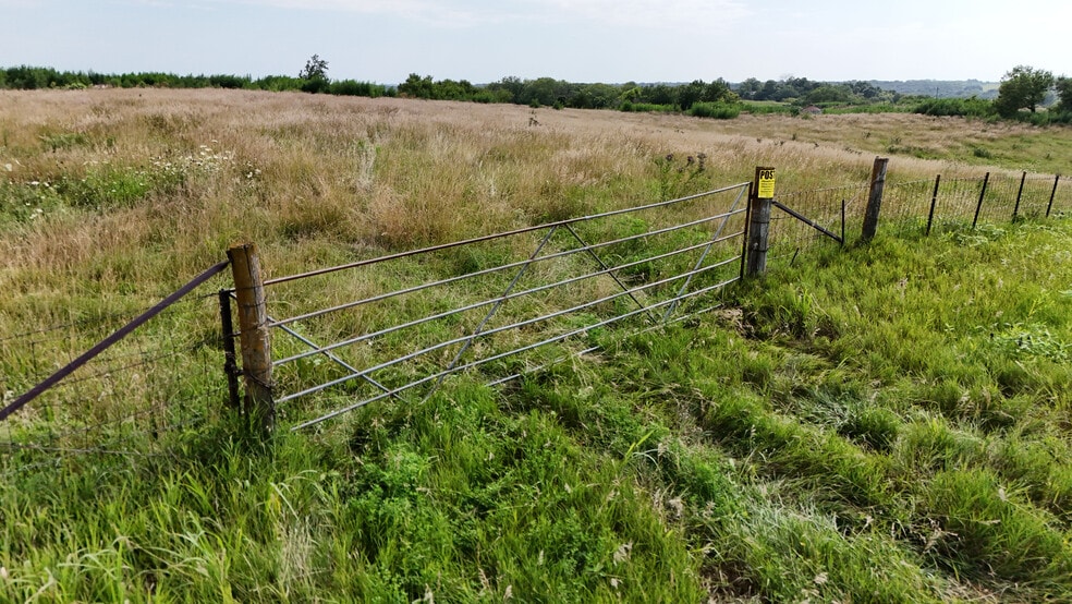 More Photos Of 32785 Highway U, Oregon Land For Sale