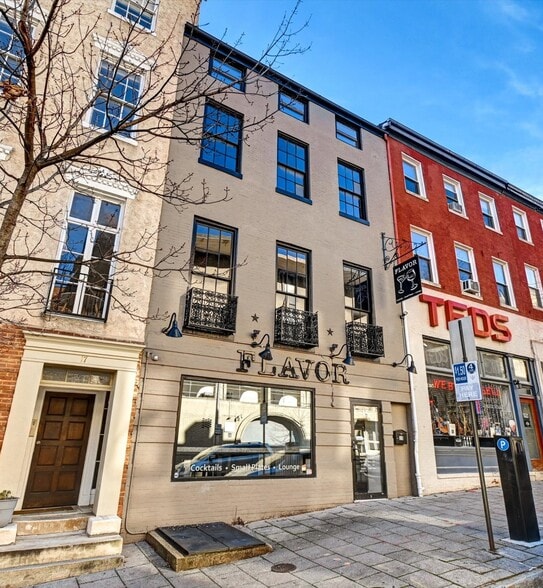 More Photos Of 15 E Centre St, Baltimore Bar For Sale