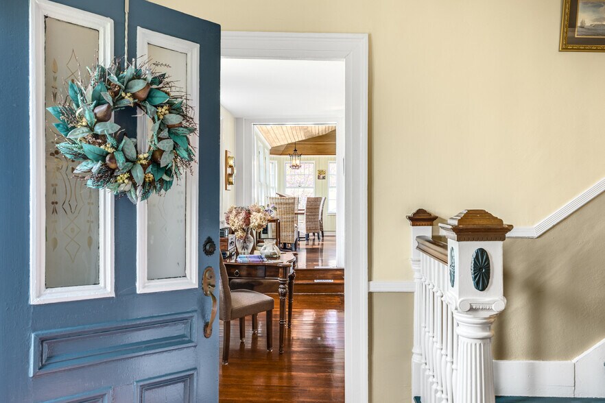 More Photos Of 1861 Main St, Brewster Hospitality For Sale