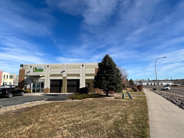 More Photos Of 5545 W 56th Ave, Arvada Light Distribution For Lease