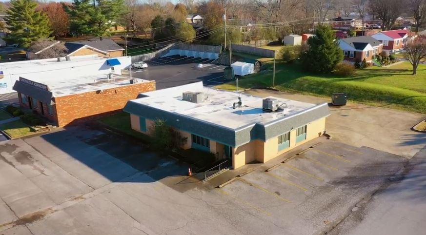 Primary Photo Of 1400 Hatcher Ln, Columbia Healthcare For Lease