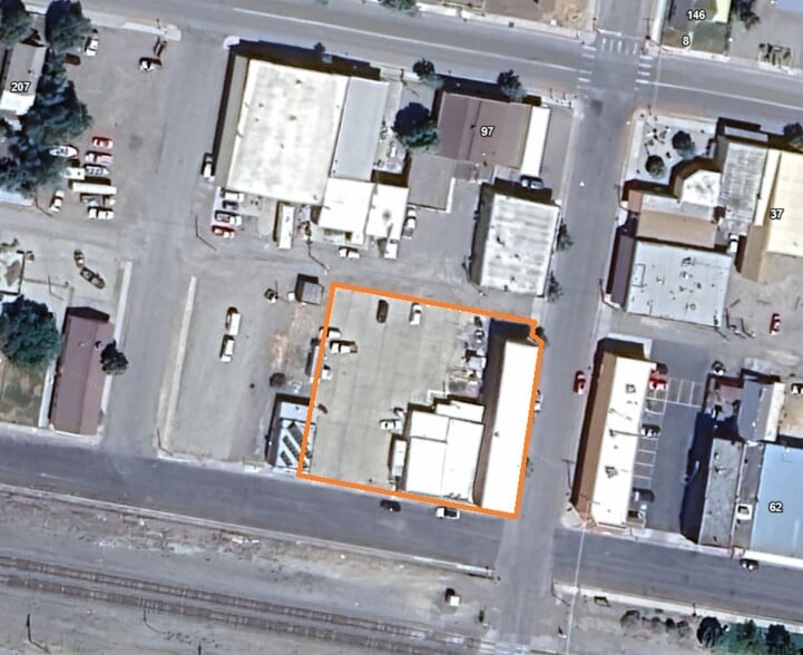 More Photos Of 45 N Commerical St, Glenns Ferry Storefront Retail Office For Sale