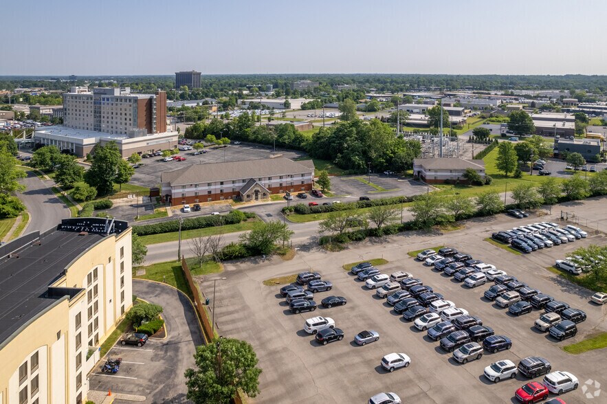 More Photos Of 9801 Bunsen Way, Louisville Hotel For Sale