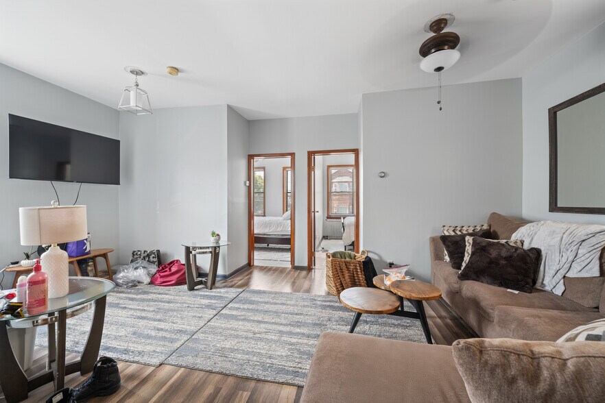 More Photos Of 162 Mallory Ave, Jersey City Office Residential For Sale