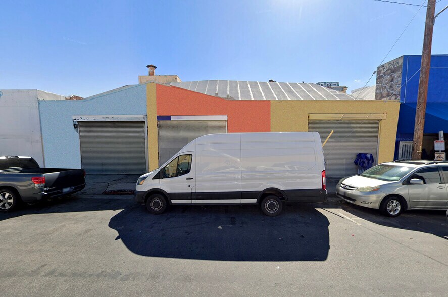 More Photos Of 784 Crocker St, Los Angeles Warehouse For Lease