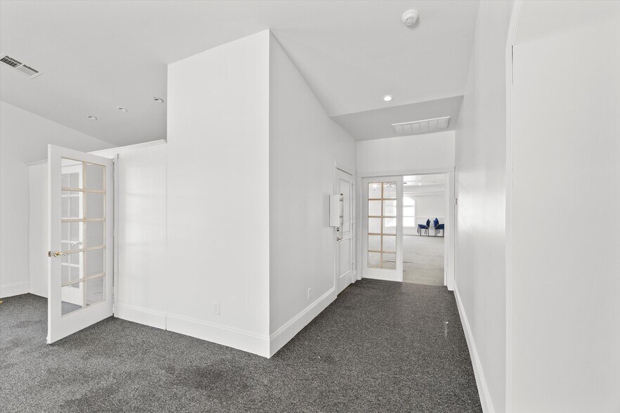 More Photos Of 721 Buol Rd, Pahrump General Retail For Sale