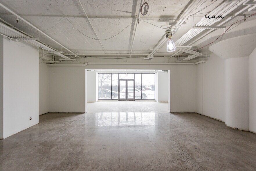 More Photos Of 6001 Cass Ave, Detroit Office For Lease