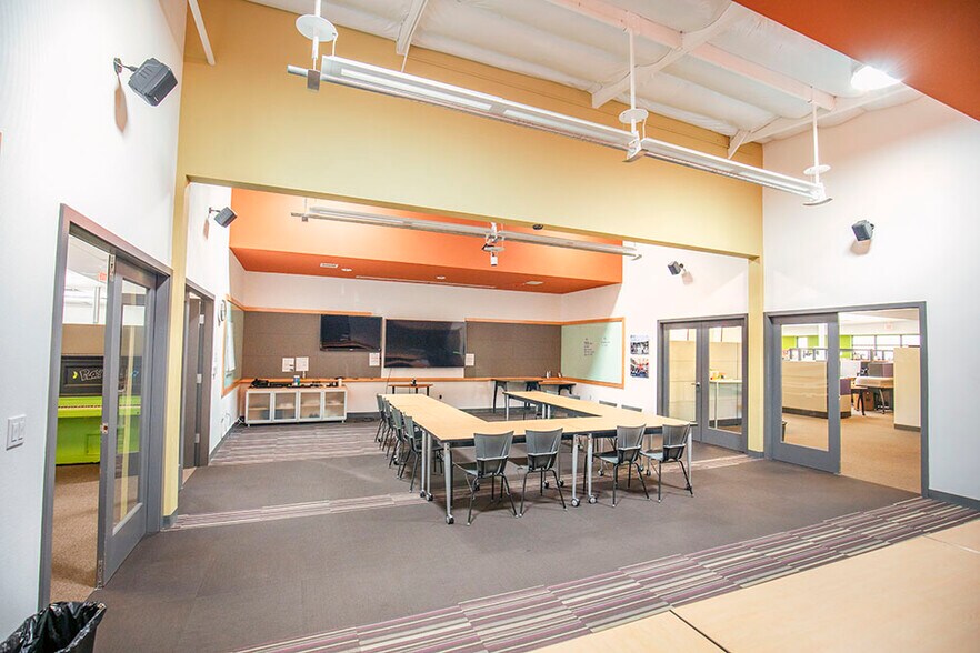 More Photos Of 1920 20th St, Sacramento Office For Lease