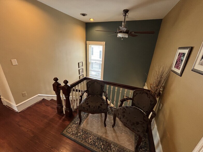 More Photos Of 9117 Church St, Manassas Office For Sale