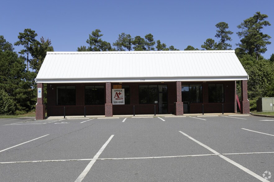 More Photos Of 1722 Herlong Village Dr, Rock Hill Freestanding For Sale